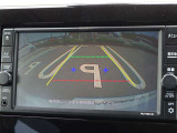 【バックモニター】車をバックさせる際に後方の様子をカーナビのモニターで確認。バック駐車を安全にスムーズに行うことができます!