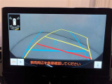 バックガイドモニターで、後方を確認しながら安心して駐車することができます。運転初心者も熟練者も必須の機能ですよ!