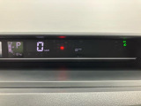 3.「認定中古車カルテ」は、走行距離や修復歴に加えてキズ・凹みの有無・状態や消耗品の交換、過去の整備状況がわかります。
