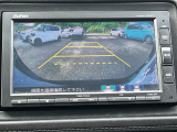 ★リアカメラ★ バックに入れると自動でバックカメラに切り替わります。運転が苦手な方でも安心して車庫入れができます