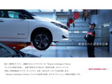 《日産認定中古車》 専門スタッフが検査し認定した車両です。保証期間は12ヶ月間、全国の日産ディーラーで対応が可能です。オプション装着部品に関してはメーカー純正部品も対象です。