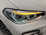 サービスにはドイツ本国と同様に教育と訓練を受け、BMWを知り尽くした「マイスター」が数多く在籍しております。360度による納車前点検整備で、お客様に安心と安全をお届けいたします。