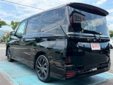 お車のご購入が初めての方も安心☆当店のスタッフは、わかりやすく、丁寧な説明を心がけておりますのでお客様のお車購入のサポートをさせて頂きます!!