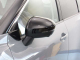 ウィンカードアミラー☆ライトの点滅で対向車、歩行者などに曲がることを知らせることができるので安心・安全につながりますね♪