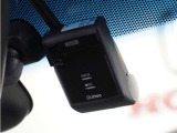 ◆ドライブレコーダー◆映像・音声などを記録する自動車用の装置です。 もしもの事故の際の記録はもちろん、旅行の際の思い出としてドライブの映像を楽しむことができます。