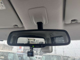【買い取り】お車の買い取り、下取もご相談ください!買い取りにも力を入れており、当店自慢のディーラーがご納得のお値段で買いとらせていただきます。まずは、ご相談だけでも頂ければ嬉しいです!