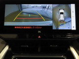 車両を上から見たような映像を映し出すパノラミックビューモニター付きです。
