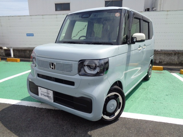 N-BOXファッションスタイル モノトーン