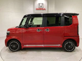 購入後も自社指定整備工場完備でお客様の愛車をしっかりサポート致します!御納車時には安全かつ安心してお乗り頂けるようホンダ専門知識を持つ整備スタッフが点検・整備・装備も説明をしてお渡ししております。