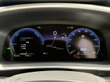 【スピードメーター】メーターがシンプルで見やすく運転しやすいですね。