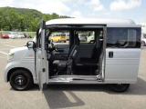 ★ご契約から納車まで担当営業を中心に、各スタッフ全員協力の上、迅速に進めさせていただきます。契約後車庫証明等の手続き中に、納車前車検又は点検をさせて頂き、ベストな態勢で納車の準備をさせて頂きます★