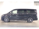 お気軽にお問い合わせください。Tel:075-325-0440 Mobile:090-6756-7496  中古車担当:廣田まで