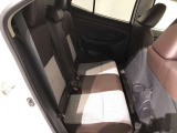 【後部座席】も当然、綺麗・清潔に仕上げております。内装の綺麗なお車は気持ちが良いですし、コンディションのいい車が多いです。オススメの1台です。