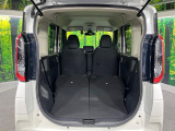普段のお買い物や通勤、送迎等に十分な荷室スペースを確保しております。セカンドシートを倒すと、大きな荷物の積載も可能です♪