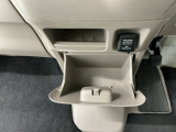 車を初めて購入されるお客様や、車にあまり詳しくないお客様にもわかりやすく丁寧に説明させて頂きます♪