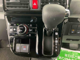 3.「認定中古車カルテ」は、走行距離や修復歴に加えてキズ・凹みの有無・状態や消耗品の交換、過去の整備状況がわかります。