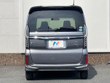 安心の最長10年・走行無制限保証(有償)をご用意。保証内容も充実はもちろん、無料点検&オイル交換や、年中無休の全国・24時間ロードサービスも付帯されておりますのでご安心下さい。