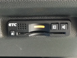 ETC車載器付。ETCが使用可能な道路通行料はキャッシュレスでスマートに走行できます。再セットアップして納車致します。