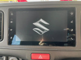 【ディスプレイオーディオ】お持ちのスマホやMP3プレイヤーとの無線接続で音楽再生が可能!コードで繋ぐわずらわしさも無く、手軽にお気に入りの音楽を楽しめます。