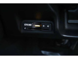 ETC2.0です!従来の機能に加え、高速道路と自動車が情報を連携して、渋滞の迂回ルートを教えてくれたり、災害時の適切な誘導をしてくれたり、多彩な機能を搭載しています!