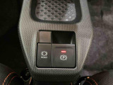 画像等では分かりにくい損傷の程度、状態については「車両状態証明書の確認」と「現車での確認」をお願い致します。