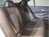 【エアバック】BMWのエアバックやその他の安全装備は、互いに補完しあう事で徹底した安全性を貫きます。万一の事故の際にそれぞれ最適な保護を提供してくれます!