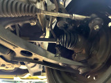 お車を安心してお乗りいただく為には、足回りの定期点検が欠かせません。サービスサポート(有償保証)では無料点検もご提供しており、安心のカーライフをお過ごしいただけるサポート体制が整っています。