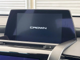 【メーカー純正ナビ】インテリアに溶け込むスタイリッシュな「専用設計」メーカーナビを装備♪視認性や操作性など基本性能にも優れ、より上質なカーライフをお楽しみいただけます。