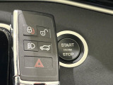 ◆【キーレスエントリー】バッグやポケットからキーを取り出すことなく車にアクセスして、ロックとアラームを設定できます。 毎日の利便性をさらに高める機能です。