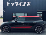 中古車は一物一価。お客様にピッタリなお車に会えるように、スタッフが全力でサポート致します!豊富な知識を持ったスタッフと共に、あなただけの1台を一緒に見つけましょう!