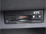 【ETC】ETC付いています、今や高速道路の必需品です。通行料金の割引やスマートICの通過に欠かせません。