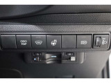 ☆★メーカーオプションの熱線式ワイパーデアイサー、ステアリングヒーターを装備★☆