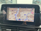 Volkswagen純正インフォティメントシステム SSDナビゲーション、AM/FM、ハンズフリー等多彩なインフォテインメントを自在にコントロールできます。