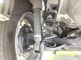 お車を安心してお乗りいただく為には、足回りの定期点検が欠かせません。サービスサポート(有償保証)では無料点検もご提供しており、安心のカーライフをお過ごしいただけるサポート体制が整っています。