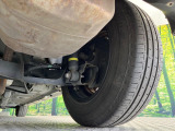 お車を安心してお乗りいただく為には、足回りの定期点検が欠かせません。サービスサポート(有償保証)では無料点検もご提供しており、安心のカーライフをお過ごしいただけるサポート体制が整っています。