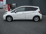 全国の日産ディーラーにて保証対応が可能です。お近くのお客様はもちろん遠方のお客様もご安心ください。