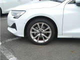 新型の車種から、お求めやすいモデルまで幅広く取り扱っております。