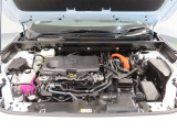 見えないところまで徹底洗浄!中古車をキレイで気持ちよくお乗りいただけるよう、内外装ともにしっかり「まるごとクリーニング」♪エンジンルームも施工済!
