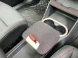 車両の詳細、ご質問につきましては、弊社営業スタッフまでお気軽にご連絡下さいませ。遠方のお客様には実車の詳細画像送信も承ります。お客様からのお問合せをお待ち致しております。無料ダイヤル 0078-6002-715008