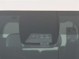 サポカーは、高齢運転者を含めたすべてのドライバーによる交通事故の発生防止・被害軽減対策の一環として、国が推奨する新しい自動車安全コンセプトです。詳しくは販売店スタッフまでおたずねください。