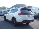 一台一台の品質の状態がはっきりと分かり、安心して車選びをしていただけるように、信頼のおける第三者機関が基準に従い車両品質を見 め、評価するのが「第三者評価」です。