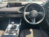 内装もきれいです。ご連絡お待ちしております!