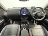丸を基調としたMINI独特のデザインがとても魅力的です!!MINI NEXT成田(10:00から19:00月曜日定休・祝除)