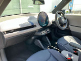 車両の状態や装備などご不明な点がございましたらお気軽に問い合わせ下さい。 弊社セールスコンサルタントが親切丁寧にご対応させていただきます。お問合せは電話(0078-6002-621052)かメールにてご相談下さい。
