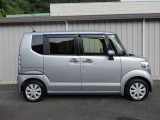 この度は、当社の展示車をご覧いただきまして、誠に有難うございます。自信をもってお勧めできる車となりますので、ごゆっくりご覧頂きたいと思います。