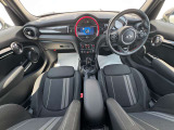 こちらのお車はMINI NEXT鶴ヶ島に展示中です。☆お問合せをお待ちしてます!