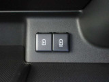 使い勝手良くラゲージスペースにも充電端子付き