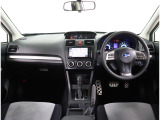 ドライバーが運転以外のことに気を遣うことなく、疲れにくく、安心・集中して運転ができる。SUBARUは視界設計をはじめ、操作パネルやシートのデザインなど細部にまでこだわっています。