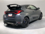 安心が見えるトヨタの中古車。【ロングラン保証】買ってからも安心!メーカーや年式を問わず、走行距離無制限の1年間無料保証、全国約5,000か所で保証修理が可能です。
