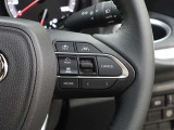 レーダークルーズコントロールを装備しております☆車速に応じて追従支援してくれるので、ロングドライブも快適です!詳細はスタッフにお尋ねください(^^♪